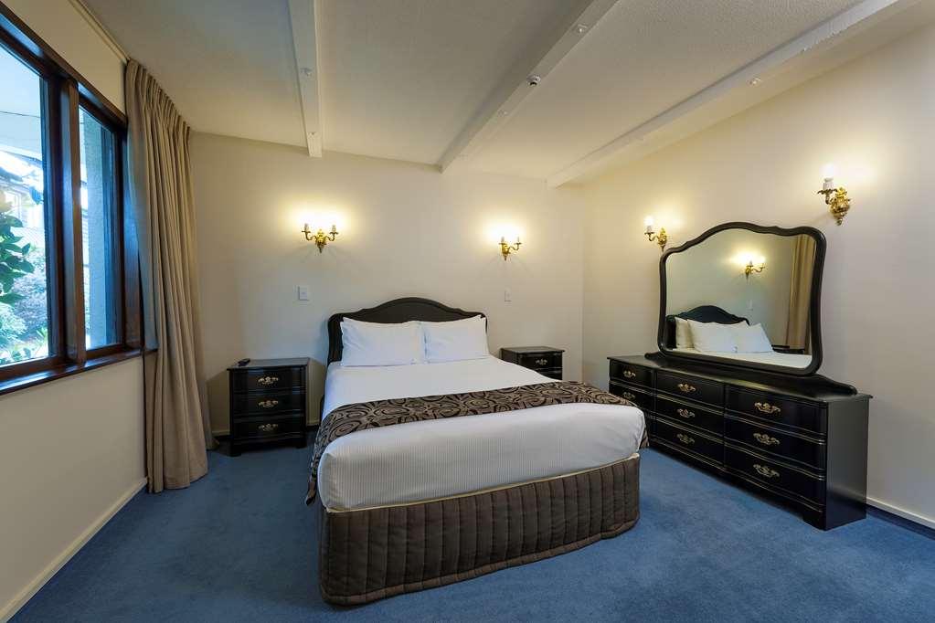 Scenic Hotel Cotswold Christchurch Room photo
